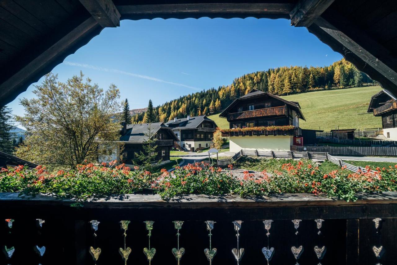 Slow Travel Resort - Kirchleitn Sankt Oswald  Exteriér fotografie